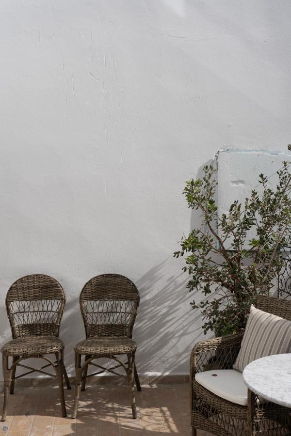 Hotel Plaza 18 - Grupo Califa Vejer de la Frontera Kültér fotó
